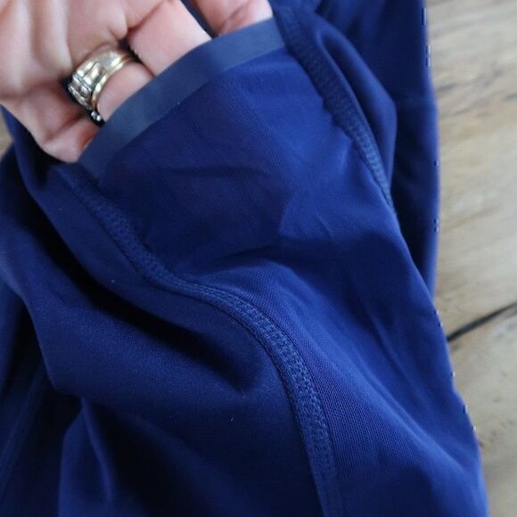 FABLETICS MOTION 365 NAVY BLUE LEGGINGS WITH YELLOW CONTRASTING ZIPPERS SIZE XS - Picture 11 of 11